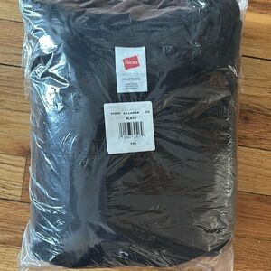 Hanes Men’s 3XL black short sleeved T-Shirt